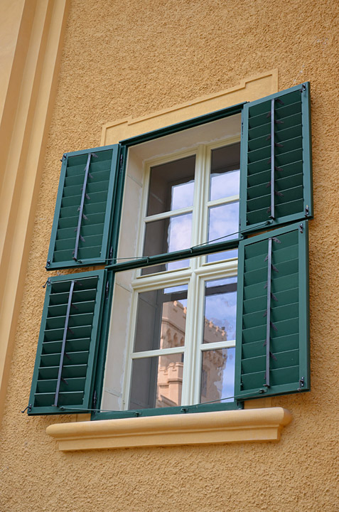 Venkovní okenice dřevěné ceník