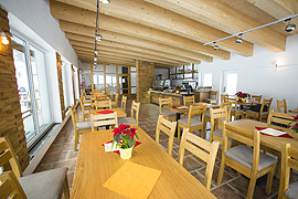 Kavárna v lyžařském areálu Ramzová